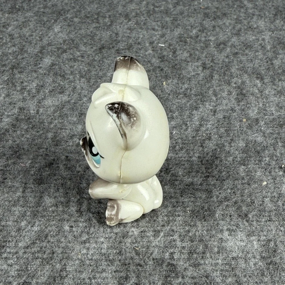 Littlest Pet Shop White Siamese Cat PP1 Hasbro Blue Eyes 2005 LPS 1st gen Toy